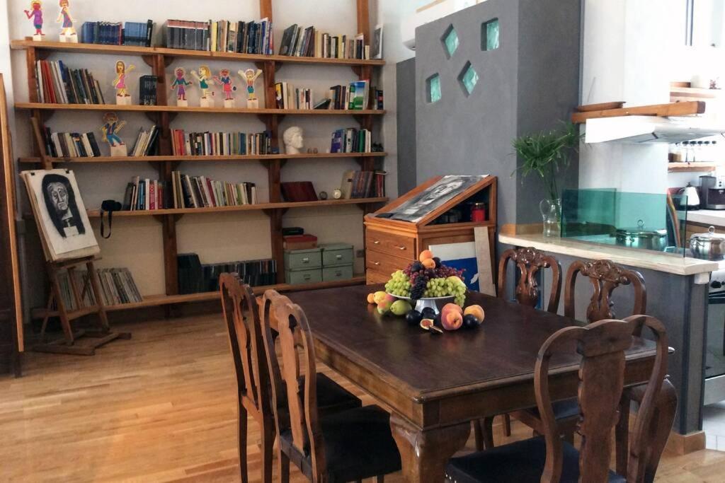 Unique - Spacious Studio With Rooftop / Thissio Ateny Zewnętrze zdjęcie